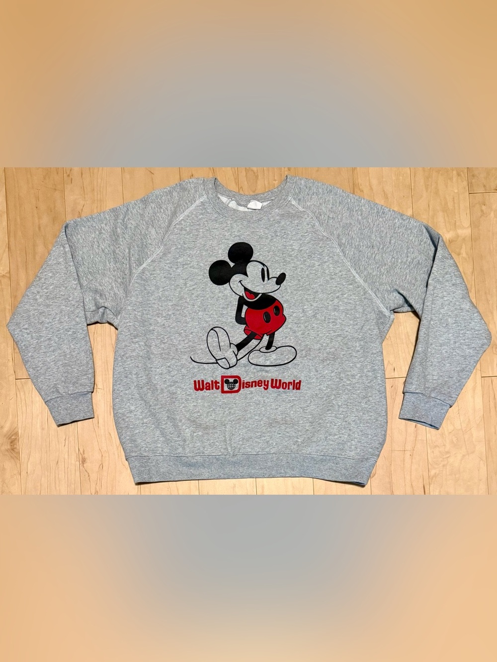 Walt Disney World Mickey Mouse Standing Crewneck Sweatshirt Gray Unisex XL
